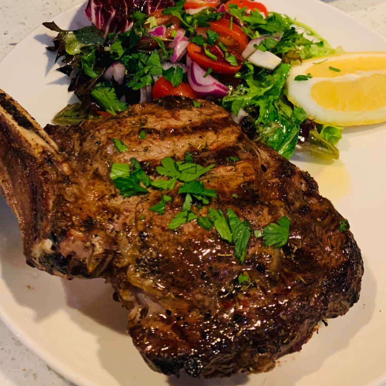 Rib Eye Steak & Fresh Salad 🥩 🥗 
.
.
.
.
.
#KentroOakleigh #oakleigh #ribeye #ribeyesteak #steak #steakdinner #steaklover #steakporn #steakhouse #food #foodporn #foodie #foodblogger #foodphotography #foodpics